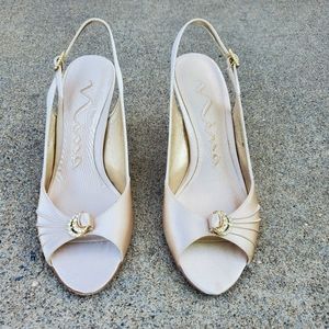 Nina Ricci Formal Sandals, Size  6.5